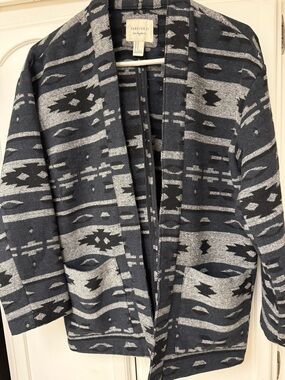 Forever 21 Black and Gray Aztec Open-Front Cardigan